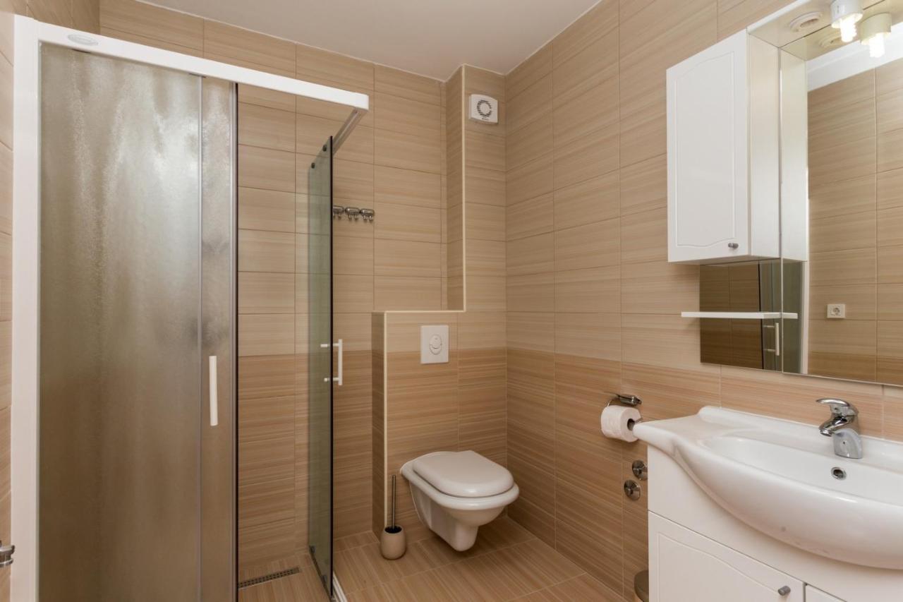 Butique Maris Appartement Komarna Buitenkant foto