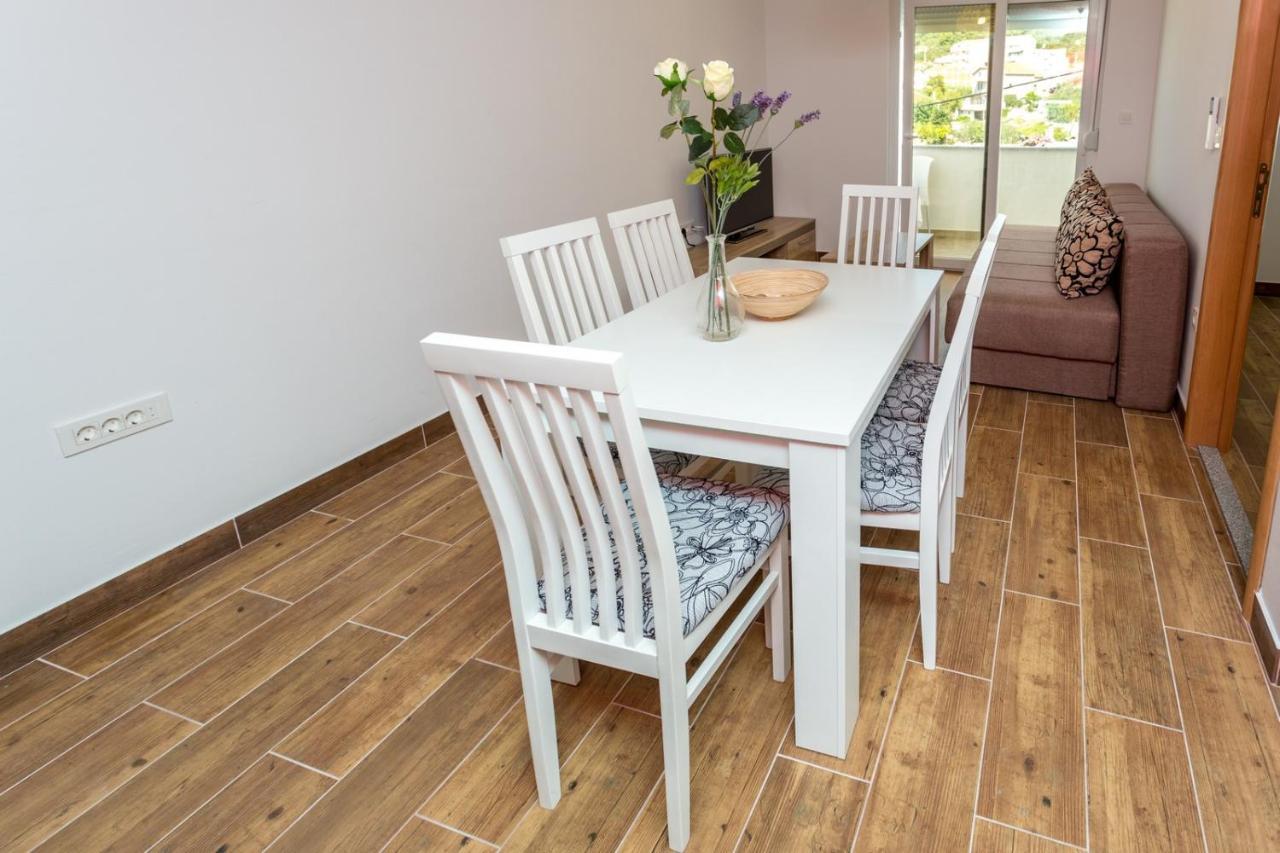 Butique Maris Appartement Komarna Buitenkant foto